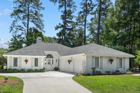 $589,000 | 17 Pipers Pond Road, Bluffton, SC 29910