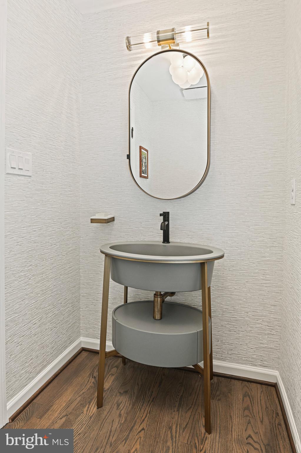 11440 Vale Spring Drive Oakton, VA 22124 - Photo 19 of 93