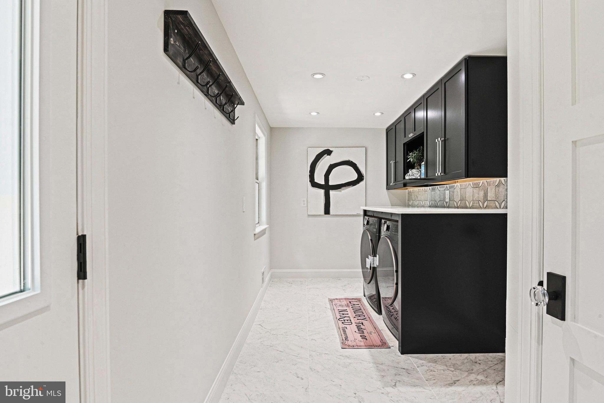 11440 Vale Spring Drive Oakton, VA 22124 - Photo 25 of 93