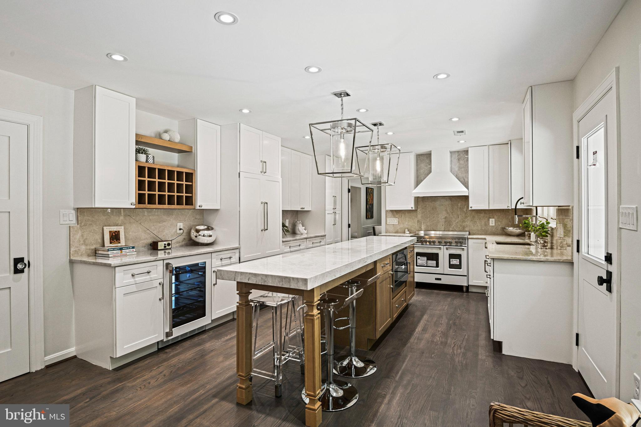 11440 Vale Spring Drive Oakton, VA 22124 - Photo 29 of 93