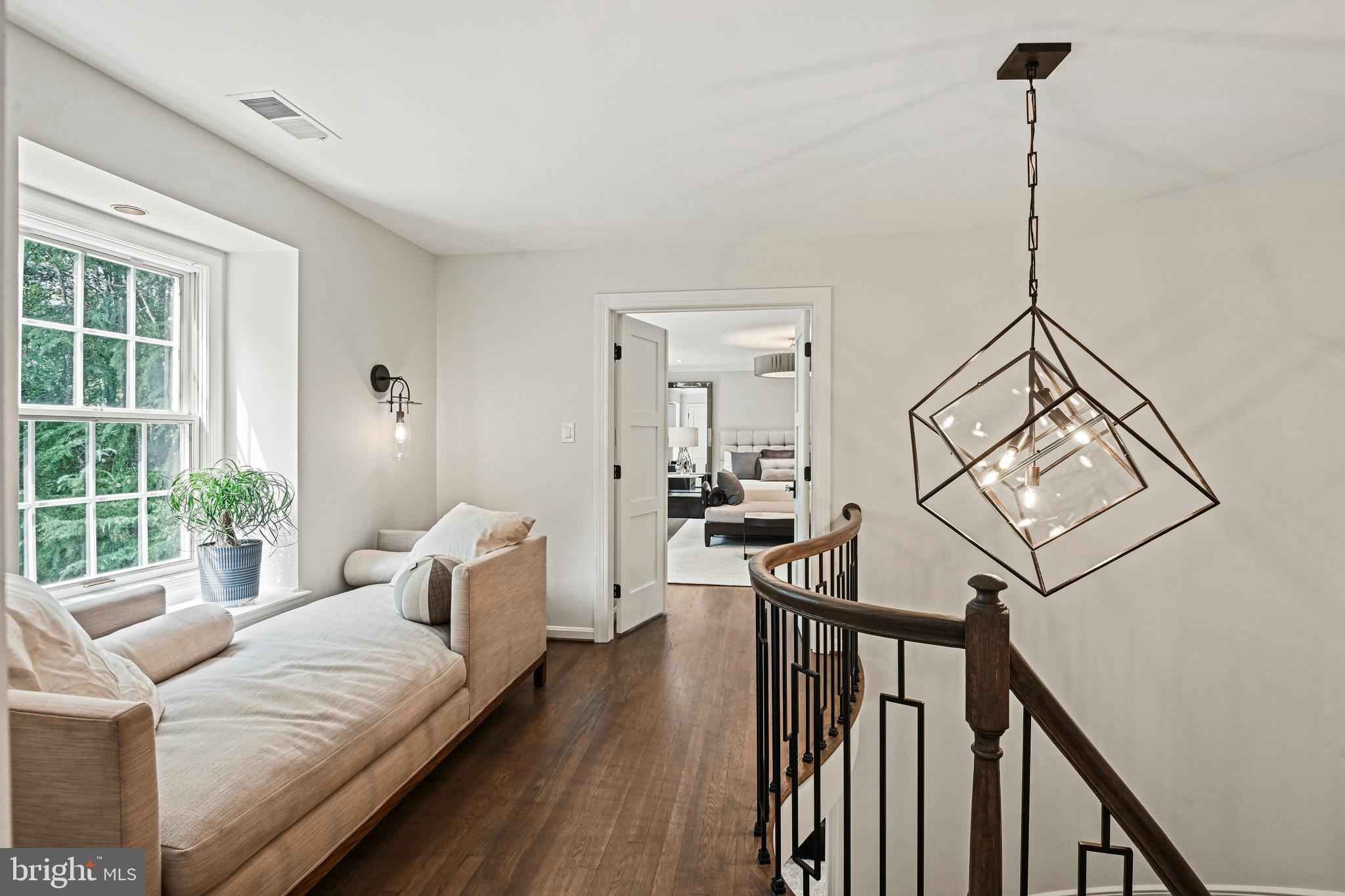 11440 Vale Spring Drive Oakton, VA 22124 - Photo 37 of 93