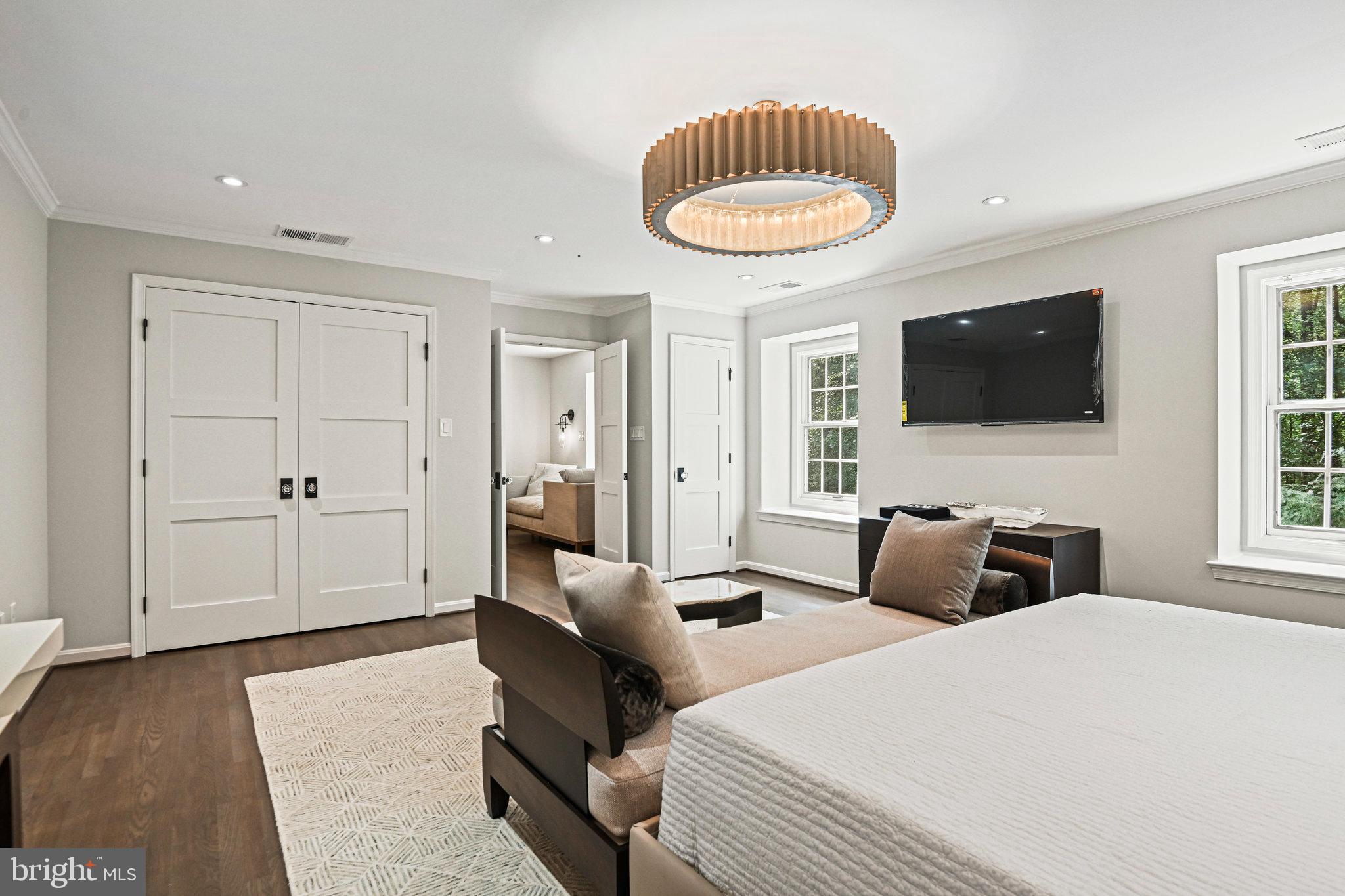 11440 Vale Spring Drive Oakton, VA 22124 - Photo 43 of 93