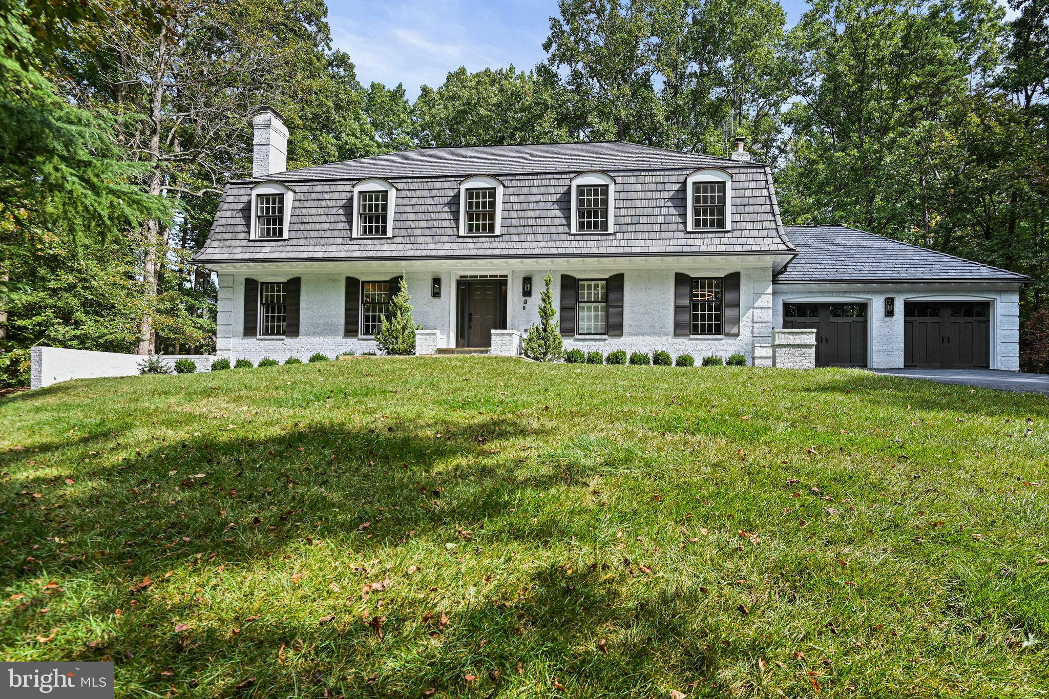 11440 Vale Spring Drive Oakton, VA 22124 - Photo 5 of 93