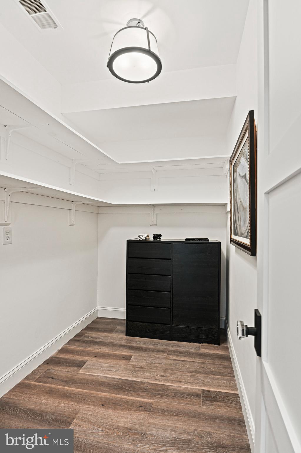 11440 Vale Spring Drive Oakton, VA 22124 - Photo 68 of 93