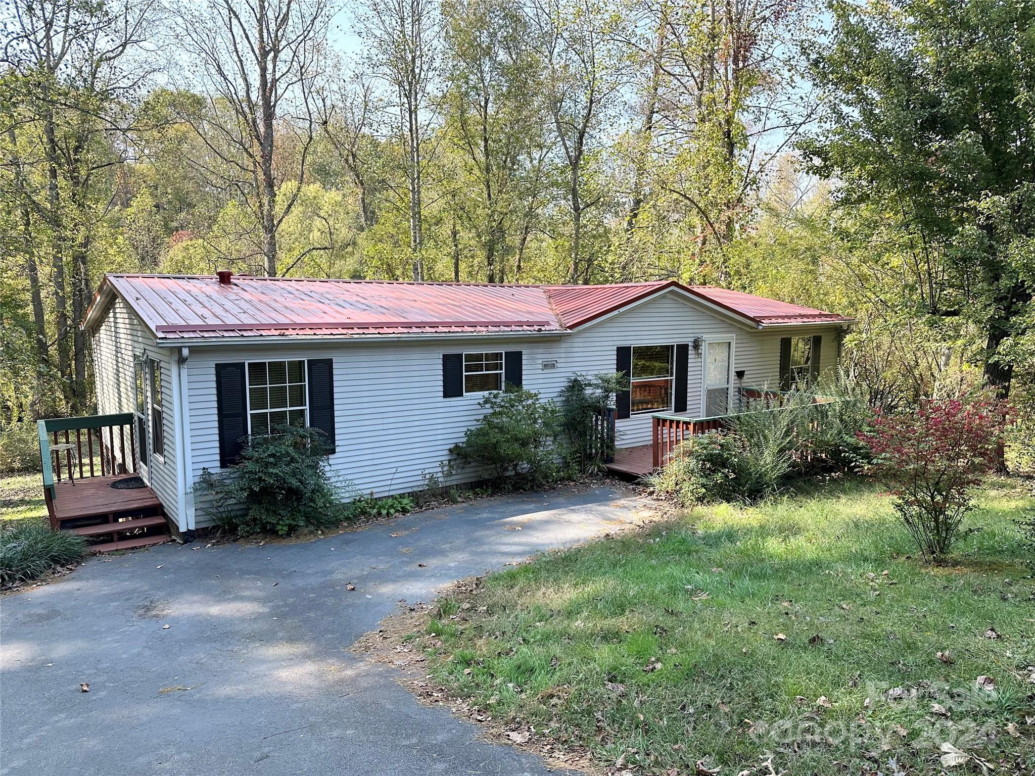 35 Whispering Oaks Road Candler, NC 28715 - Photo 1 of 19 Gallery Image 1