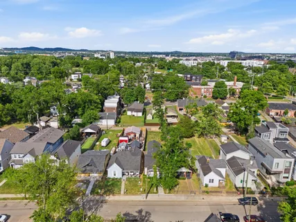 $425,000 | 1812 10th Avenue North, Nashville, TN 37208