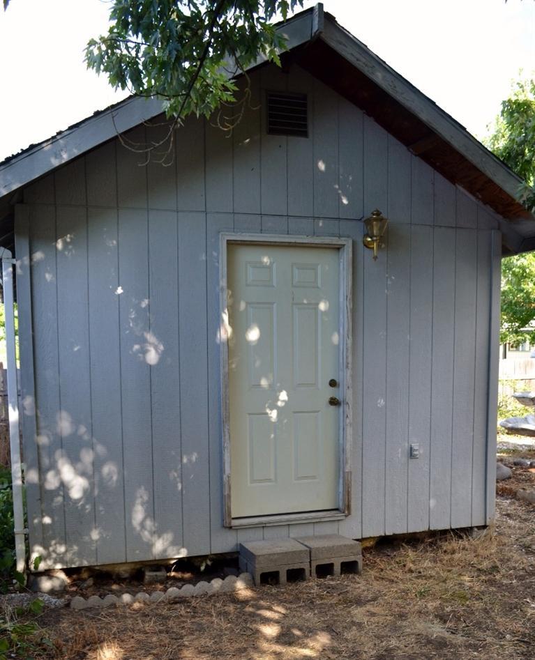 1851 Roberts Road Medford, OR 97504 - Photo 17 of 20 Additional Photo