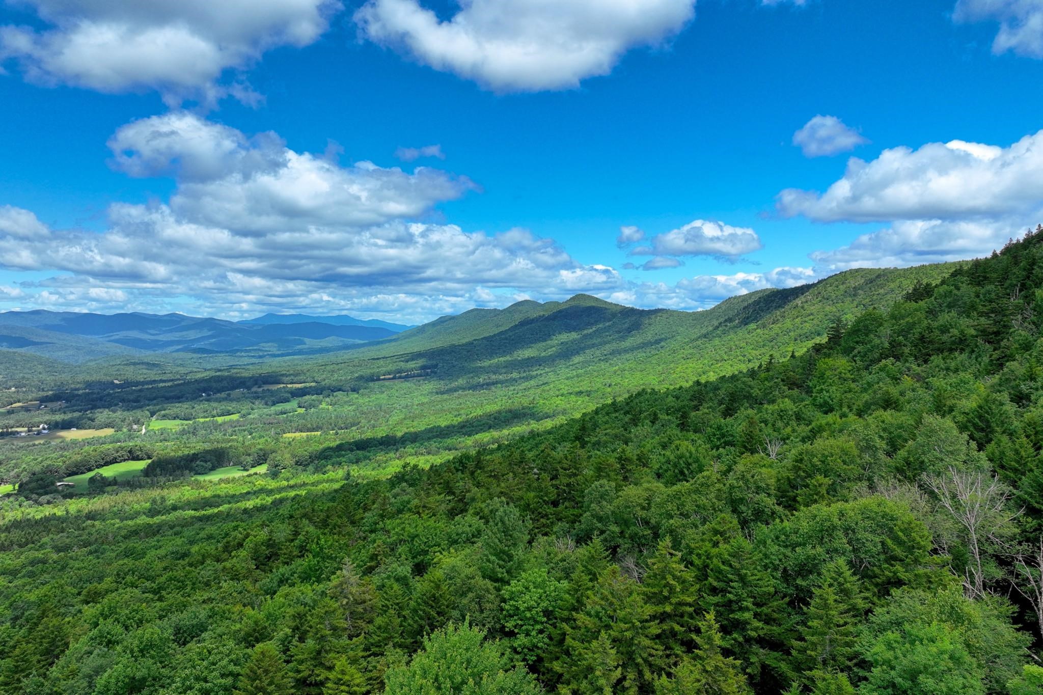 1498 North Hollow Road Rochester, VT 05767 - Photo 1 of 20 Gallery Image 1