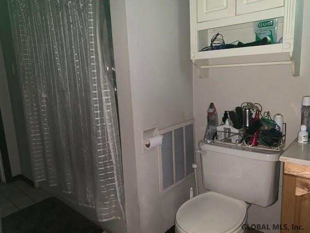 534 Clayton Road Schenectady, NY 12304 - Photo 5 of 11 Photo 5