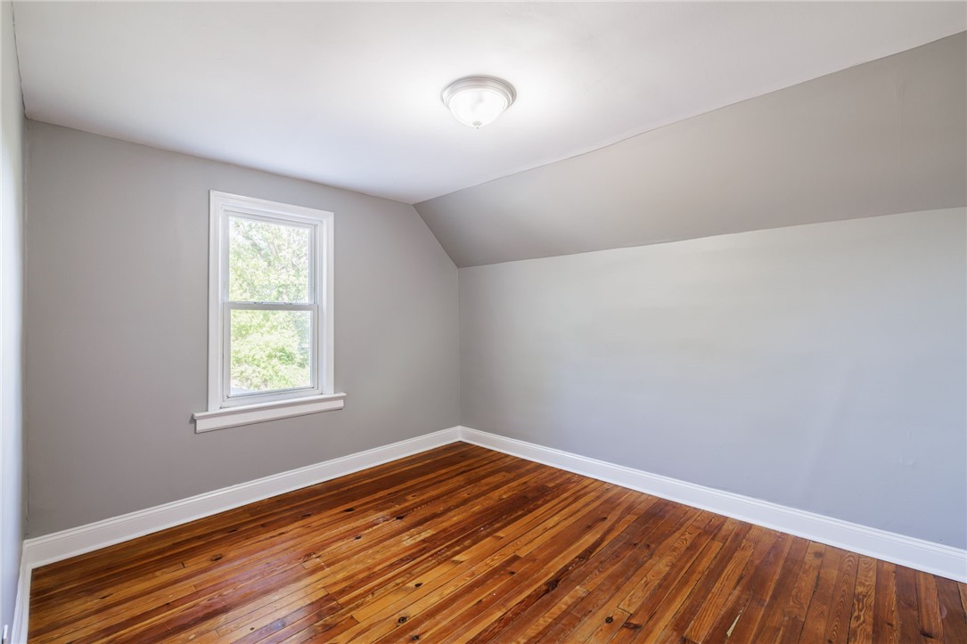 117 North Lincoln Road East Rochester, NY 14445 - Photo 27 of 36