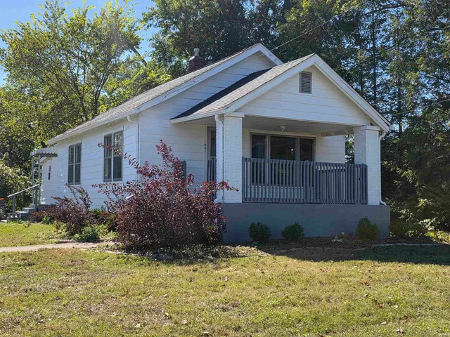 $249,900 | 921 West Gourley Pike, Bloomington, IN 47404