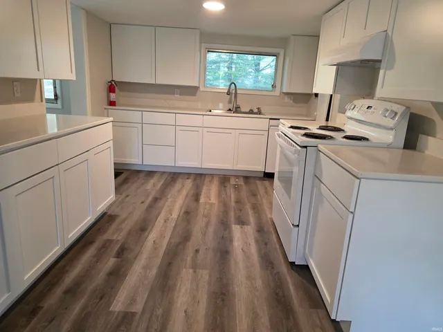 $249,900 | 921 West Gourley Pike, Bloomington, IN 47404