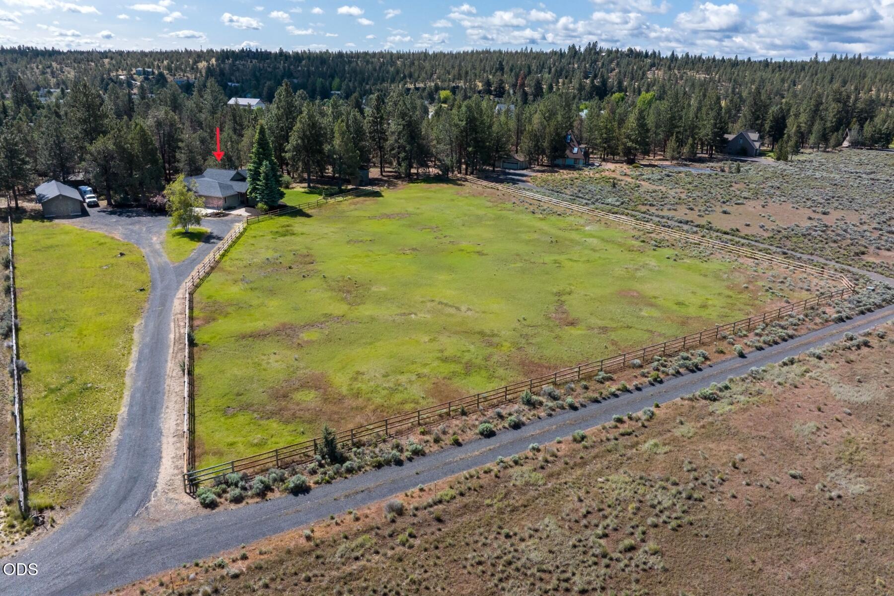 16845 Varco Road Bend, OR 97703 - Photo 43 of 45