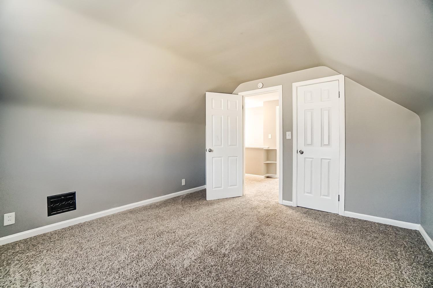 3327 Werk Road Cincinnati, OH 45211 - Photo 19 of 34 Gallery Image 19