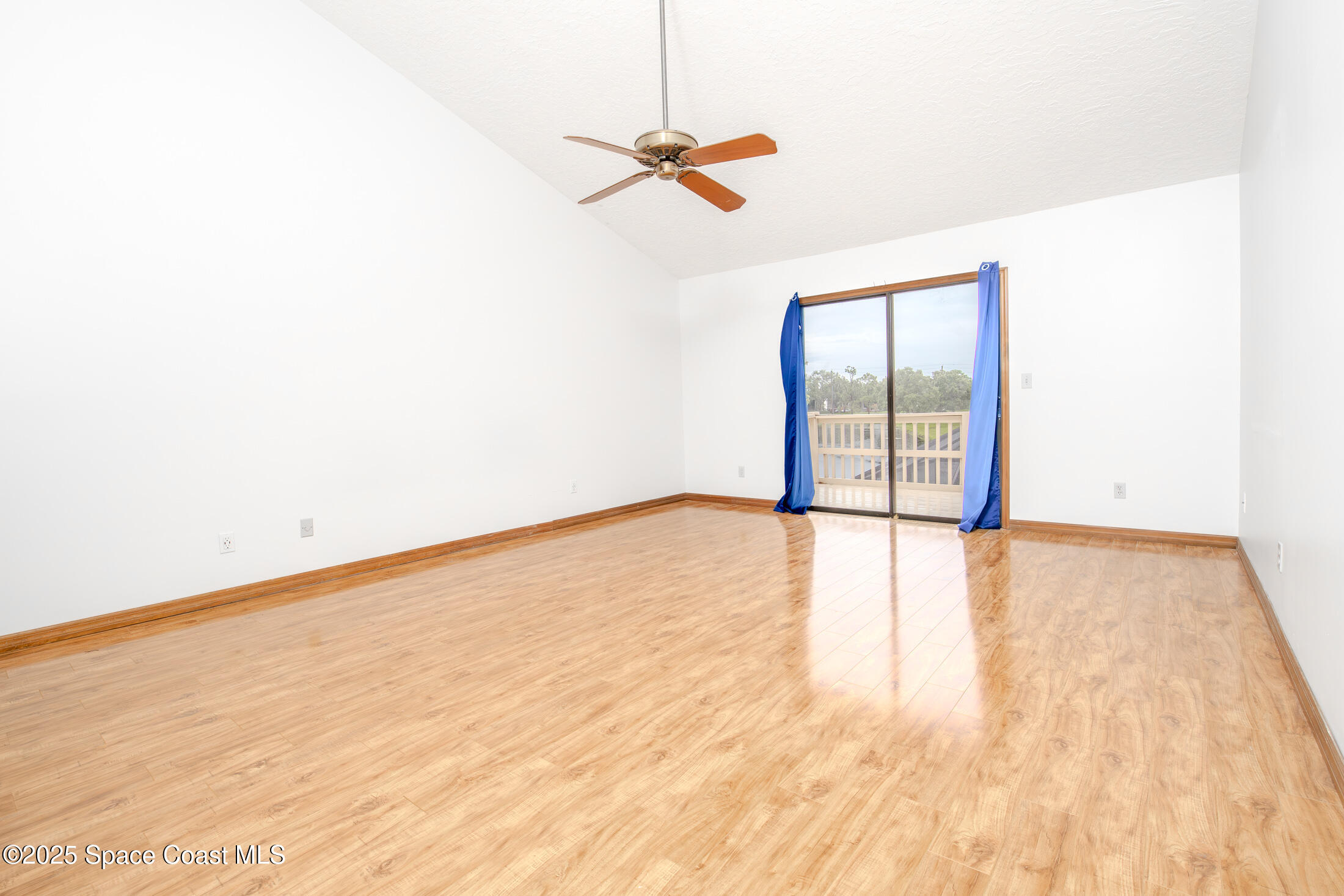 369 Crystal Lake Drive Melbourne, FL 32940 - Photo 23 of 41 MASTER BR