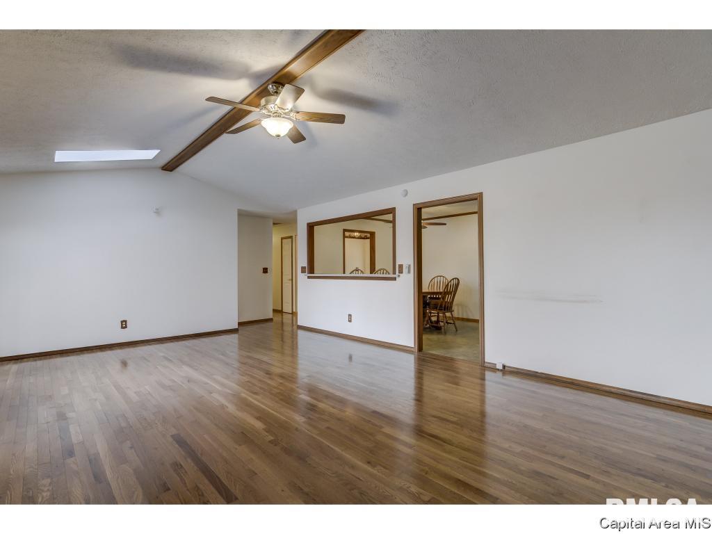 1201 Mildred Court Springfield, IL 62712 - Photo 5 of 35