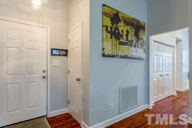110 Blue Ridge Court Durham, NC 27703 - Photo 3 of 20 Gallery Image 3