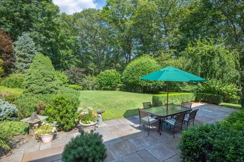 $1,300,000 | 101 Carol Street, Danbury, CT 06810