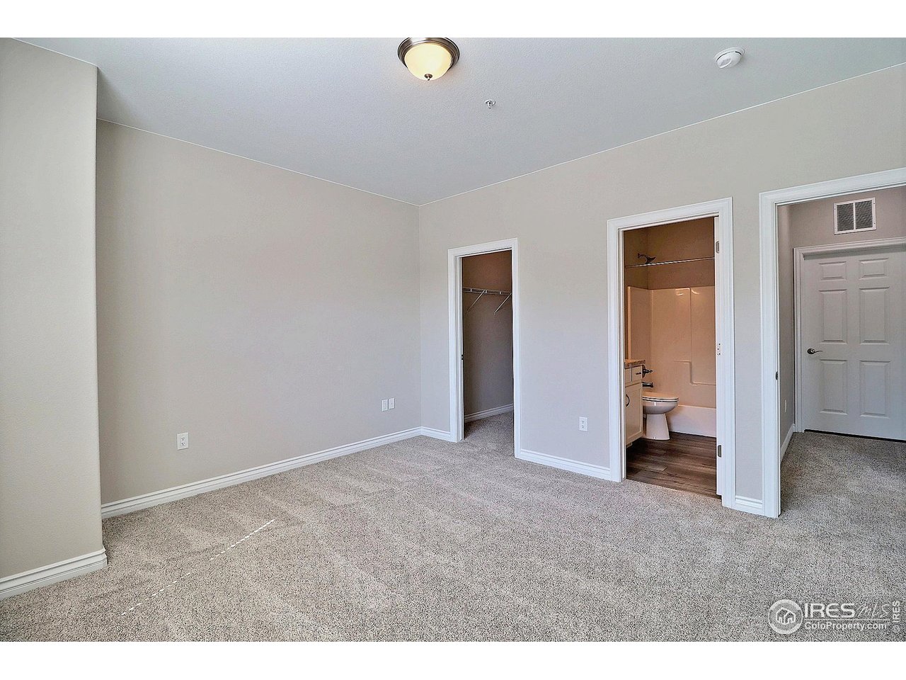 4672 West 20th Road, Unit 525 Greeley, CO 80634 - Photo 26 of 35 a view of an empty room
