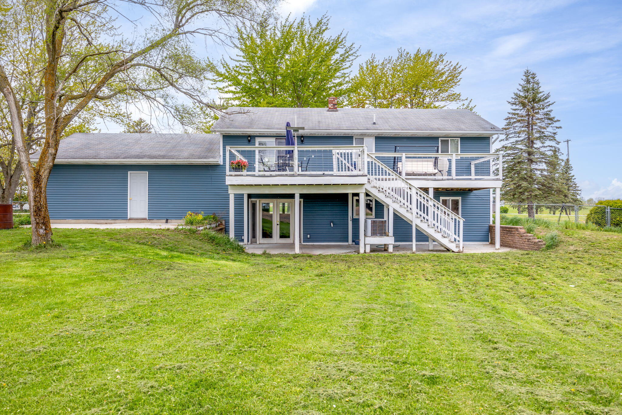 2268 North Winn Road Mount Pleasant, MI 48858 - Photo 10 of 36 6-web-or-mls-5L7A6615-Edit