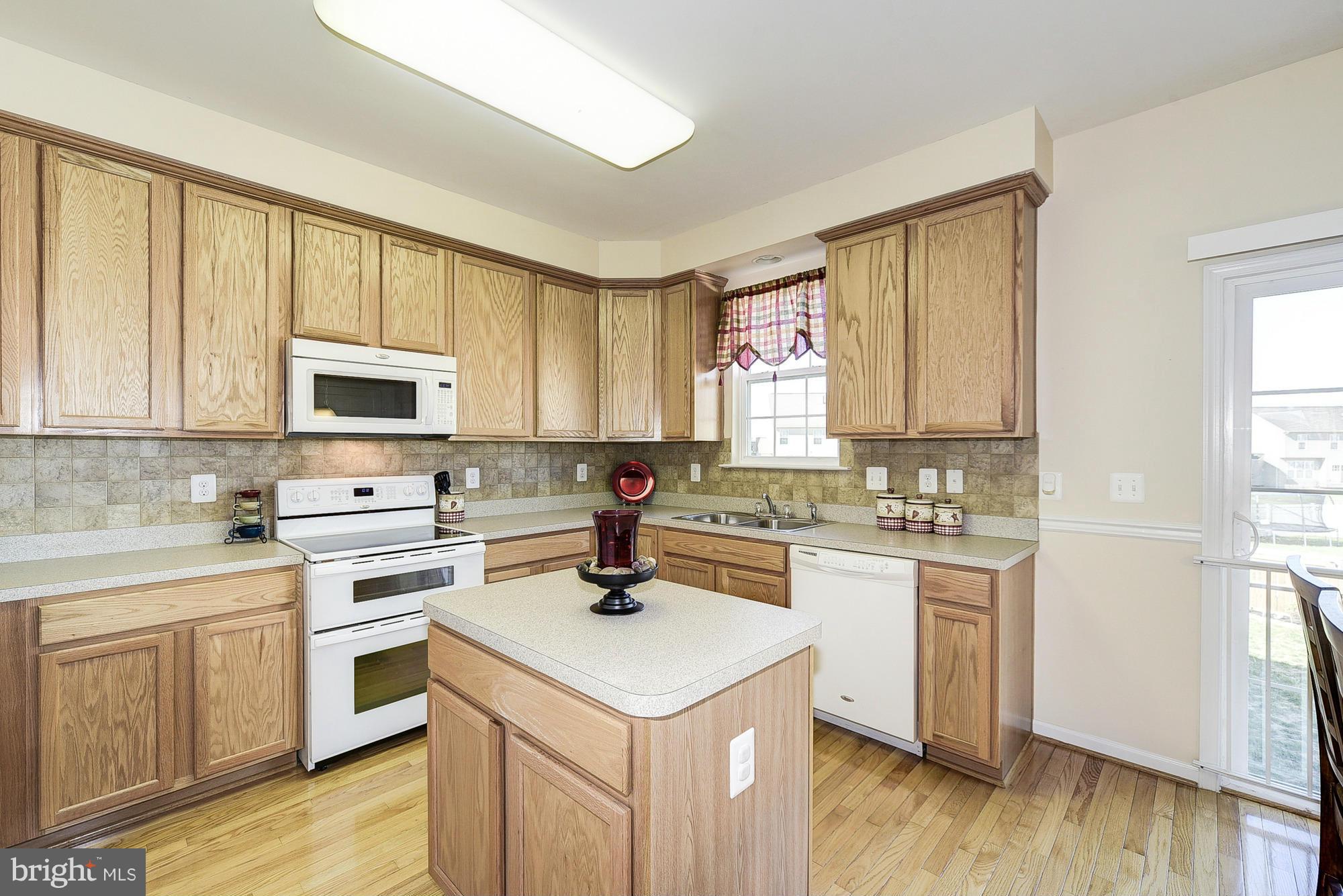 12936 Yellow Jacket Road Hagerstown, MD 21740 - Photo 14 of 30 Kitchen