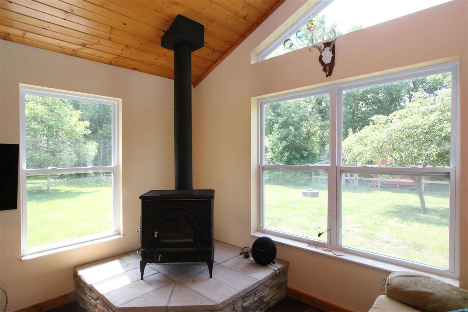 5324 Conn Road Alhambra, IL 62001 - Photo 11 of 38