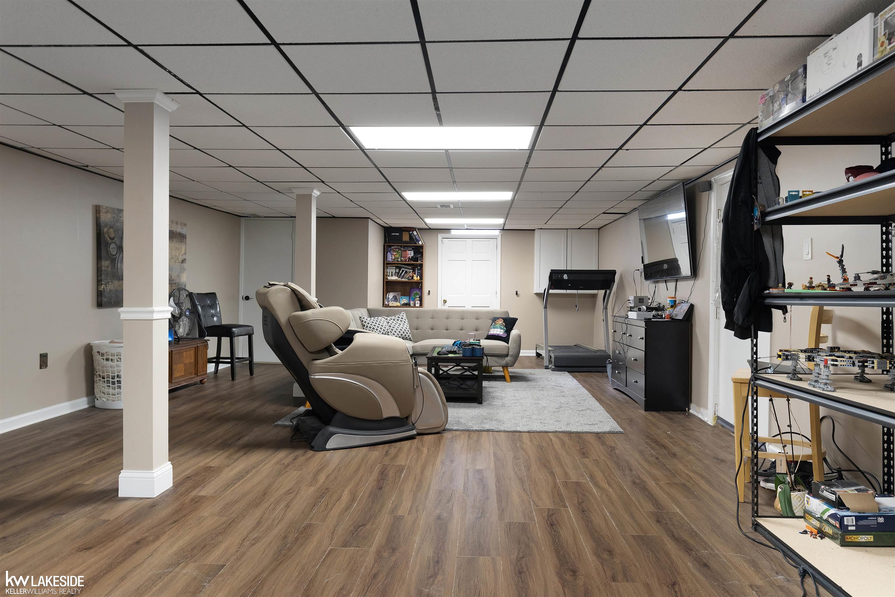 60651 Mound Road Washington, MI 48094 - Photo 51 of 79 50089229-50.JPG