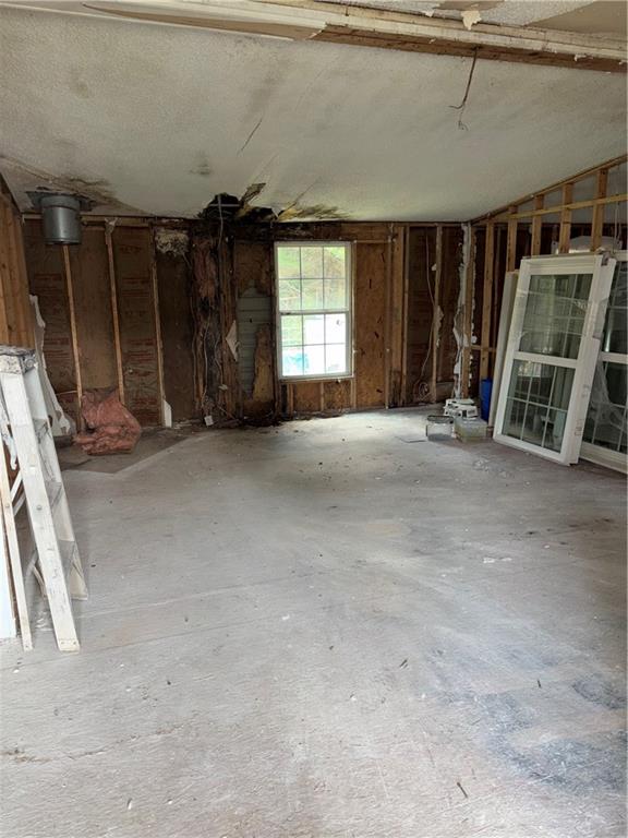 219 Lynn Road Bethlehem, GA 30620 - Photo 17 of 32 Gallery Image 17