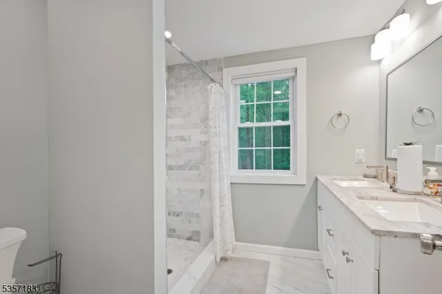 $1,495,000 | 276 River Drive, River Vale, NJ 07675