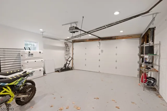 $1,495,000 | 276 River Drive, River Vale, NJ 07675