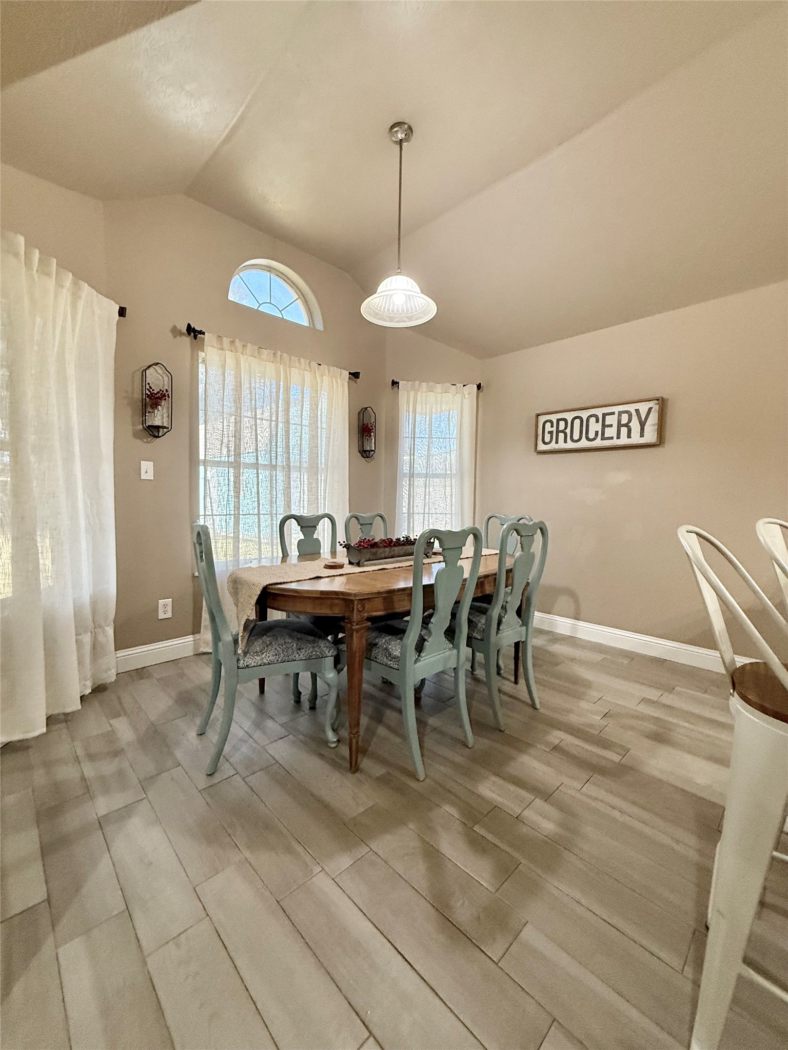 635 Windmill Way Vidor, TX 77662 - Photo 10 of 25