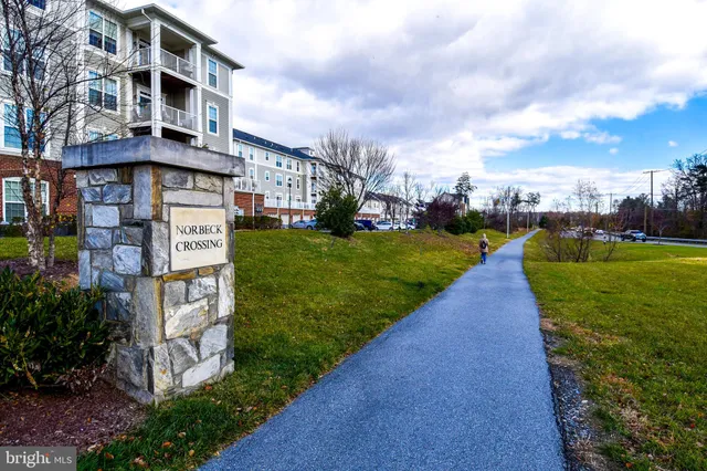 $2,100 | 3750 Clara Downey Avenue, Unit 13, Silver Spring, MD 20906