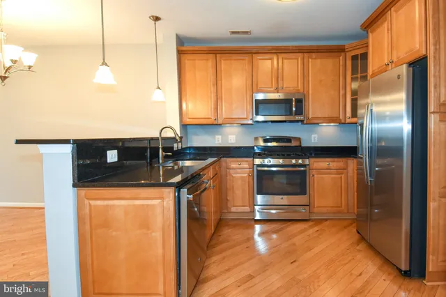 $2,100 | 3750 Clara Downey Avenue, Unit 13, Silver Spring, MD 20906