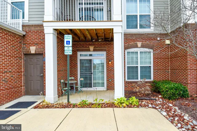 $2,100 | 3750 Clara Downey Avenue, Unit 13, Silver Spring, MD 20906