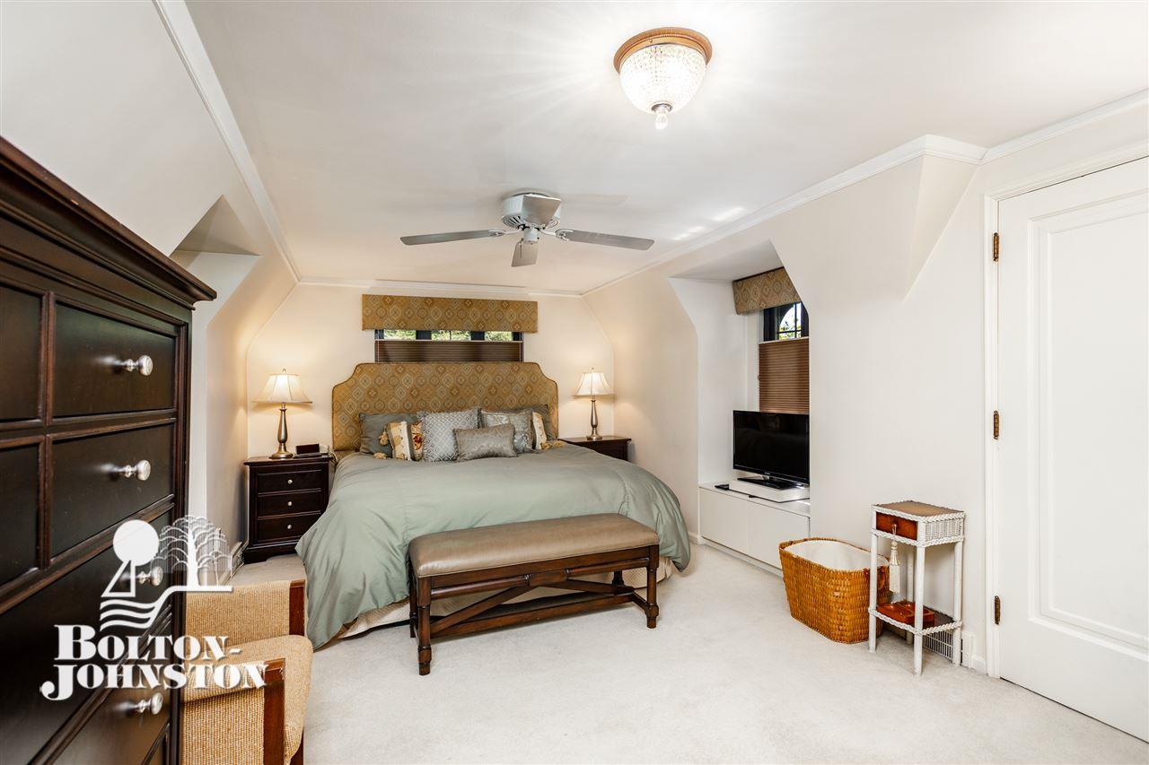 133 Merriweather Road Grosse Pointe, MI 48236 - Photo 21 of 65 Master Bedroom
