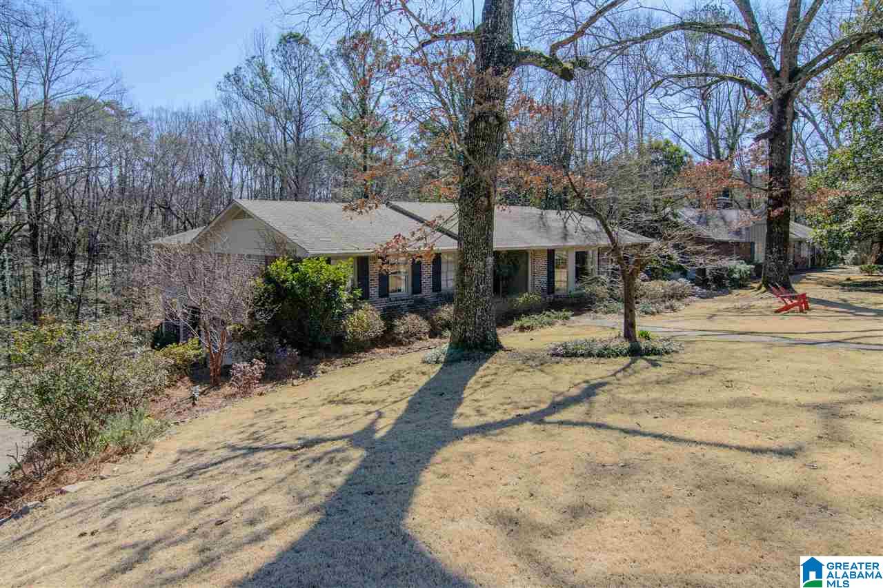 1325 Willoughby Road Birmingham, AL 35216 - Photo 2 of 32