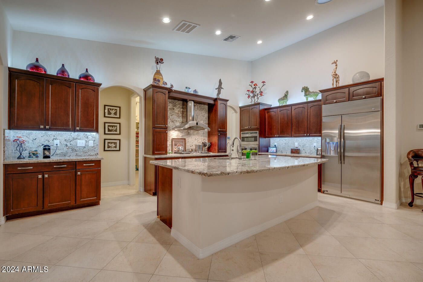 2330 East Brooks Farm Road Gilbert, AZ 85298 - Photo 13 of 42 Brooks Farm-21
