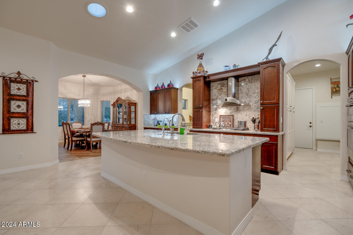 2330 East Brooks Farm Road Gilbert, AZ 85298 - Photo 15 of 42 Brooks Farm-20