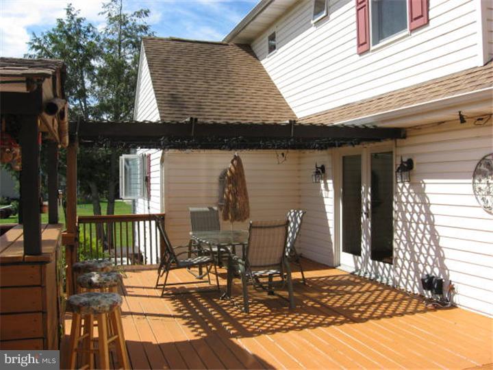 70 Island Road Monroeville, NJ 08343 - Photo 20 of 25 Deck