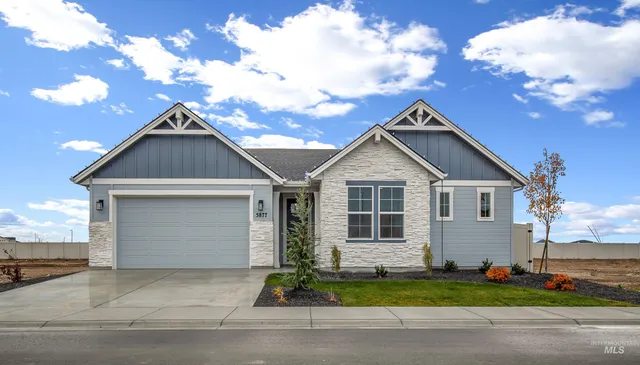 $734,990 | 5877 West Ladle Rapids Street, Meridian, ID 83646