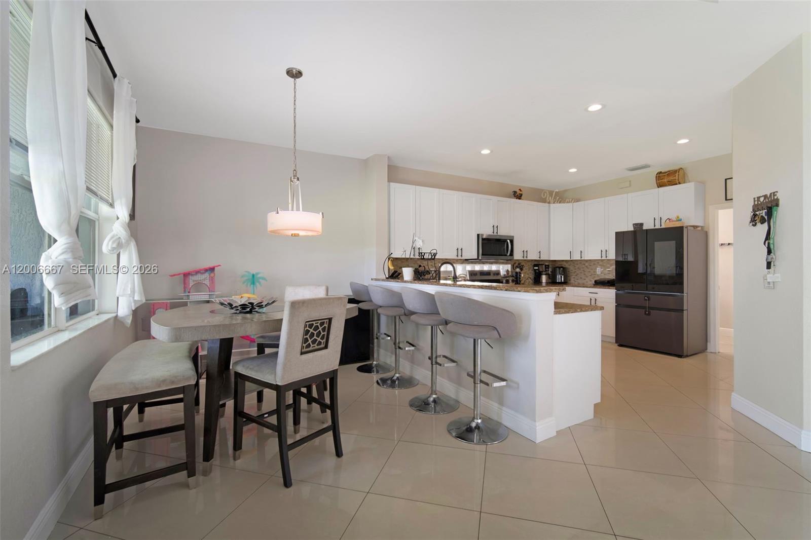 1225 Rose Gate Boulevard Riviera Beach, FL 33404 - Photo 9 of 31