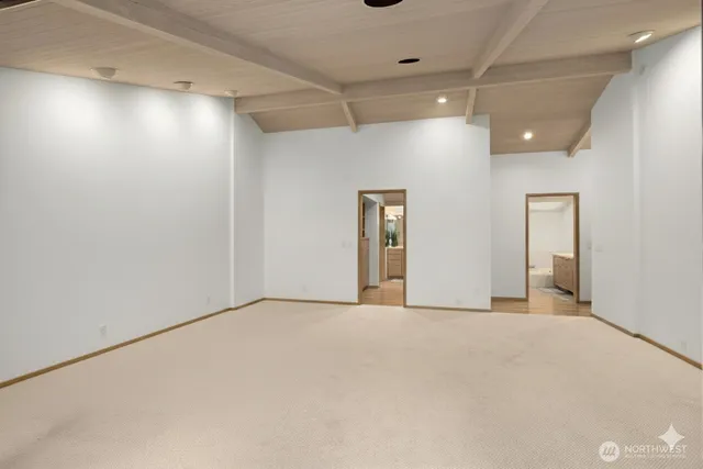 $15,000 | 8428 North Mercer Way, Mercer Island, WA 98040