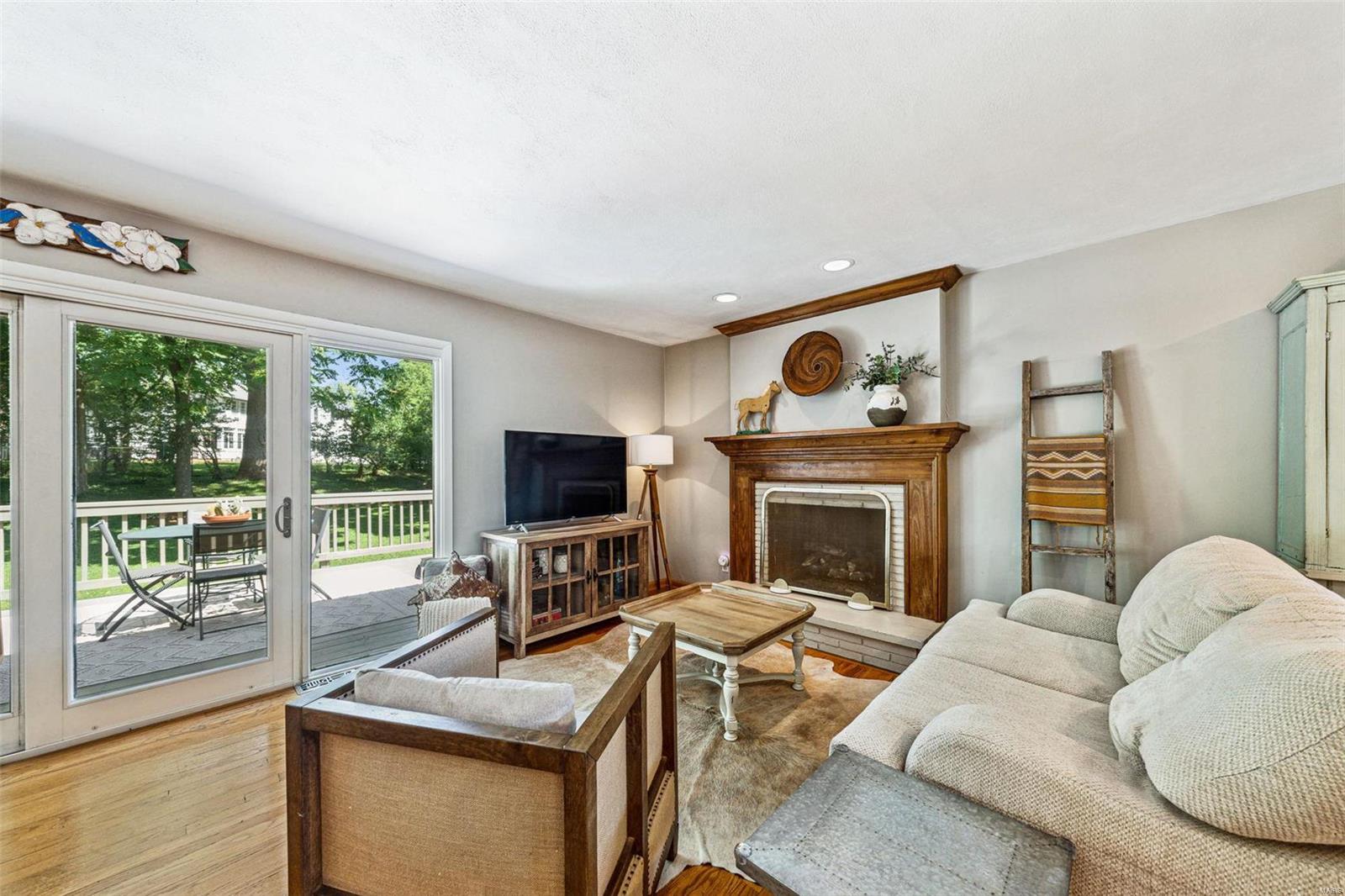 8563 Big Bend Boulevard St. Louis, MO 63119 - Photo 5 of 22