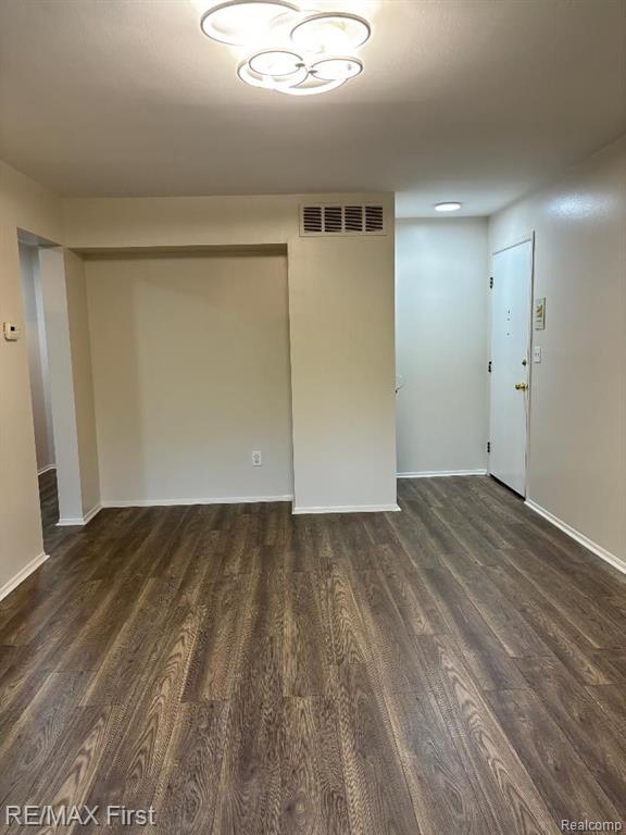29264 Hoover Road, Unit 264 Warren, MI 48093 - Photo 5 of 15