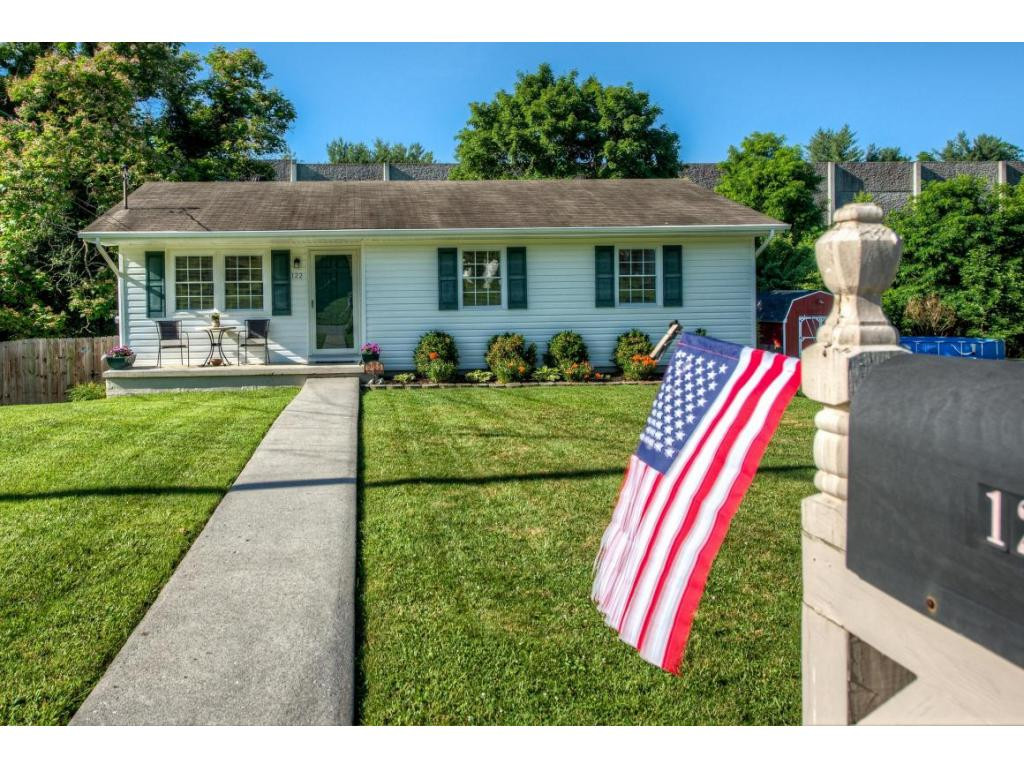 122 Green Valley Road Bristol, VA 24202 - Photo 16 of 23 Photo 17