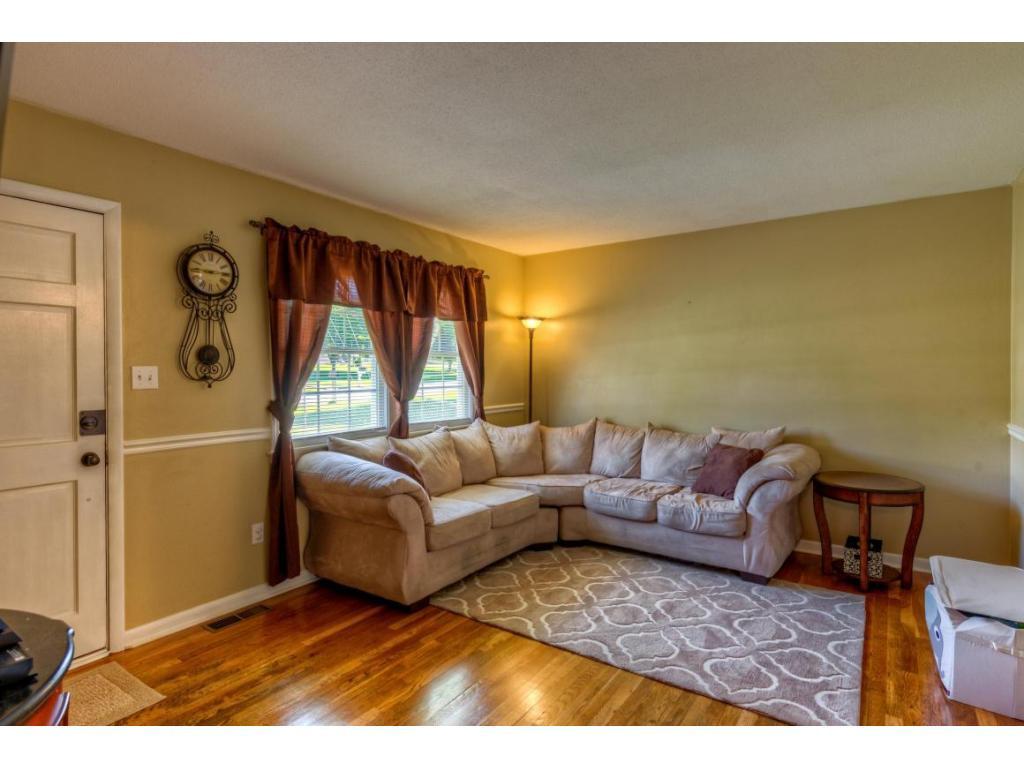 122 Green Valley Road Bristol, VA 24202 - Photo 21 of 23 Photo 22