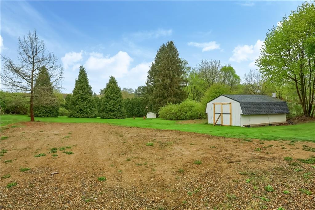 129 West Sunbury Road Butler, PA 16001 - Photo 10 of 47 Gallery Image 10