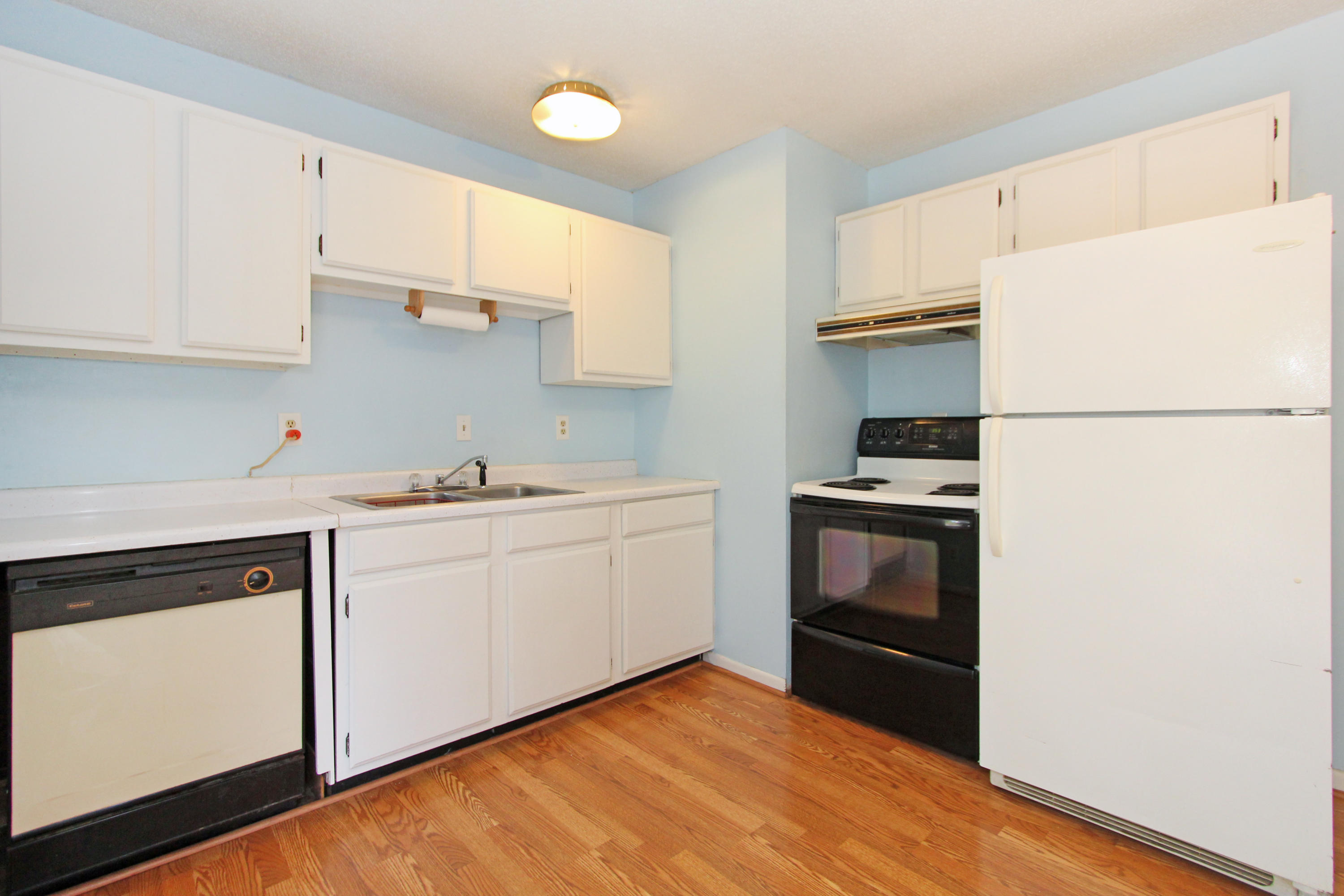 1177 Carding Machine Road Loudon, TN 37774 - Photo 7 of 16 07_Kitchen View 2