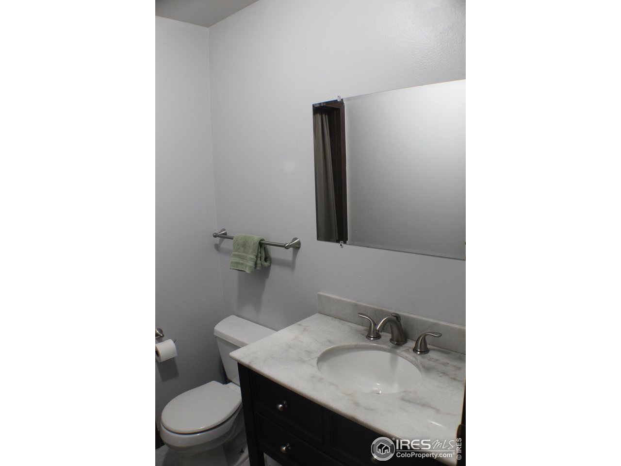 809 East Drake Road, Unit 108 Fort Collins, CO 80525 - Photo 14 of 36 Main Level Bath