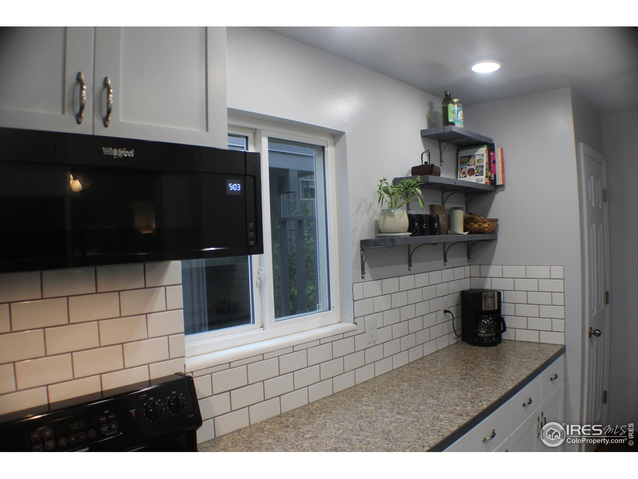 809 East Drake Road, Unit 108 Fort Collins, CO 80525 - Photo 7 of 36 Lots of Counter Space